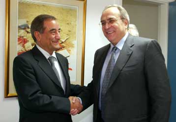 Καθολική κινητοποίηση για όσα συμβαίνουν στη Μέση Ανατολή ζήτησε ο Ν.Κωνσταντόπουλος