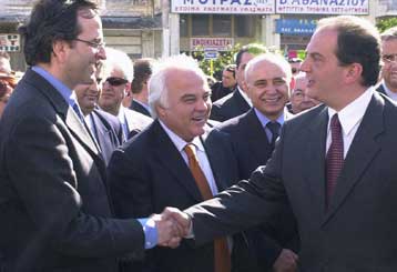 Επικοινωνία Καραμανλή – Σαμαρά για το ευρωψηφοδέλτιο της ΝΔ