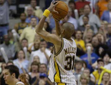 Πρώτο βήμα τίτλου για τους Πέισερς μετά τη νίκη επί των Πίστονς με 78-74