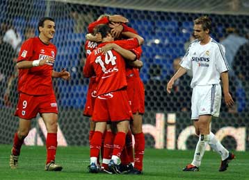 «Γκαλάκτικος» για κλάματα, η Ρεάλ 4-1 από τη Σοσιεδάδ και 4η!