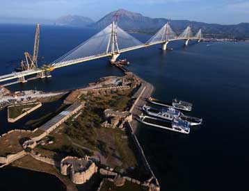 Πραγματικότητα η ιστορική ζεύξη της Πελοποννήσου με τη Στερεά Ελλάδα