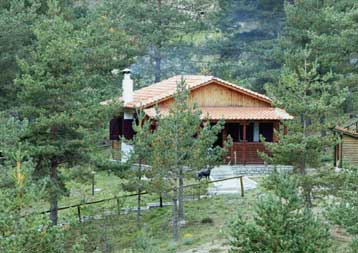 Αντισυνταγματική η επιβολή δημοτικών τελών σε ιδιοκτήτες εξοχικής κατοικίας