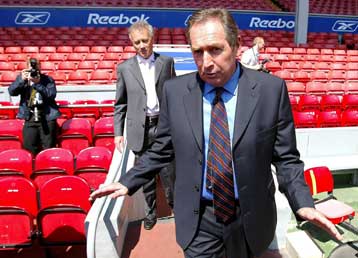 «Επιτέλους τέλος» ο Ουγιέ από τον πάγκο της Λίβερπουλ