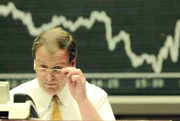 Με θετικό πρόσημο ο Nasdaq, μικρή πτώση για τον Dow Jones στο κλείσιμο της Δευτέρας