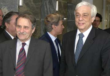 Νέο σύστημα προσλήψεων για το Δημόσιο μελετά η κυβέρνηση