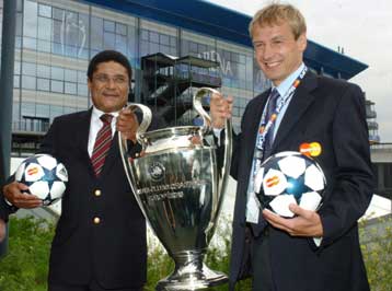 Η ώρα του Ζήκου-Μονακό και Πόρτο για το τρόπαιο του Champions League