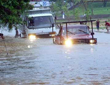 Περισσότεροι από 270 νεκροί από τις πλημμύρες στη Δομινικανή Δημοκρατία και την Αϊτή