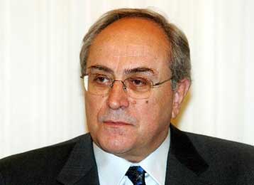 Ψήφος «διπλής σημασίας» η ψήφος στο Συνασπισμό κατά τον Νίκο Κωνσταντόπουλο