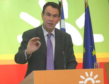 «Κακόφωνη Βαβέλ» χαρακτήρισε την κυβέρνηση ο Σπύρος Βούγιας