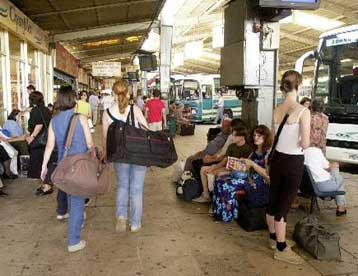 Ενίσχυση της αστυνόμευσης των ταξί στους σταθμούς των ΚΤΕΛ ζητά ο Μ.Λιάπης