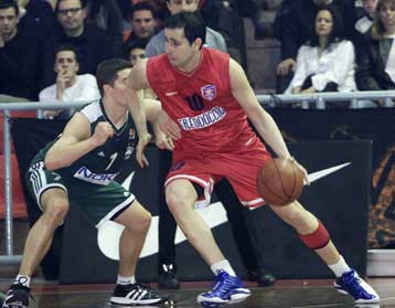 Μετά από μονοετές διάλειμμα ο Διαμαντόπουλος και πάλι στον Πανιώνιο