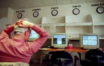 Υποχώρησε η επιχειρηματική εμπιστοσύνη στη Γαλλία το Μάιο