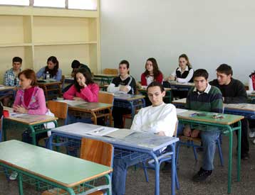 Εύκολα τα Αρχαία, κλιμακούμενης δυσκολίας τα Μαθηματικά στις εξετάσεις της Πέμπτης