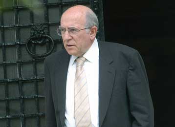 Επιφυλάξεις Σουφλιά στη Βουλή για το «αν έπρεπε να μπούμε στην ιστορία των Αγώνων»