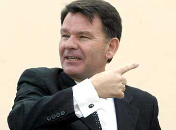 Με υποθέσεις εκρήξεων συνεχίστηκε την Παρασκευή η δίκη του ΕΛΑ