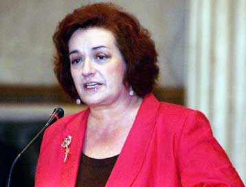 Πρόταση της Μ.Γιαννάκου για την αναγνώριση των πτυχίων των ΚΕΣ