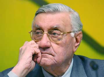 Ανακοινώθηκαν τα ονόματα του νέου Υπουργικού Συμβουλίου του Ιράκ