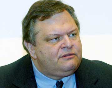 Θέμα εκλογικού αποτελέσματος στις ευρωεκλογές θέτει για το ΠΑΣΟΚ ο Ευ.Βενιζέλος