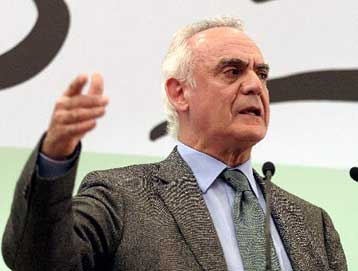 Δεν κρίνεται ο Γ.Παπανδρέου στις ευρωεκλογές, διαμηνύει ο Ακης Τσοχατζόπουλος