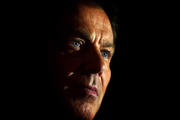 «Κλειδί» η ασφάλεια για μείωση της στρατιωτικής μας παρουσίας στο Ιράκ, λέει ο Μπλερ