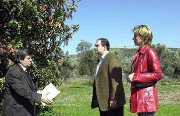 Τον Τύμβο του Μαραθώνα επισκέφθηκε ο Κώστας Καραμανλής