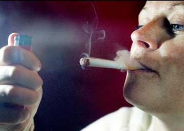 Η Νορβηγία δεύτερη χώρα που απαγορεύει το κάπνισμα σε όλους τους δημόσιους χώρους