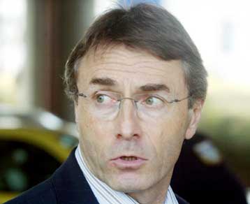 «Γιατί όχι;» στον Ολυμπιακό δηλώνει τώρα ο Ρεϊνάλντ Ντενουί