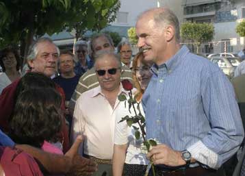 Η συσπείρωση του ΠΑΣΟΚ, άμεσος στόχος του Γ.Παπανδρέου