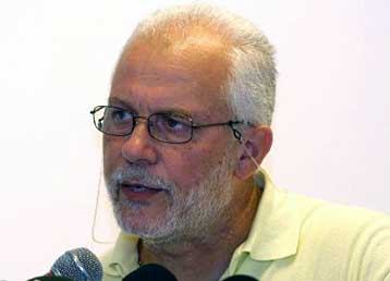 Υψηλές θα παραμείνουν το καλοκαίρι οι τιμές των καυσίμων, λένε οι βενζινοπώλες