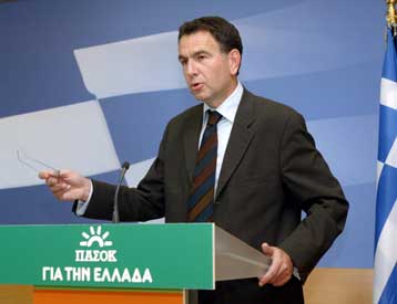 Έλλειψη συντονισμού και αδυναμία διακυβέρνησης καταλόγισε στη ΝΔ το ΠΑΣΟΚ