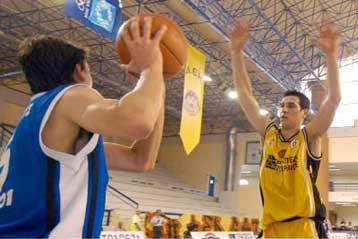 Μετά από τρεις παρατάσεις η ΑΕΚ 109-107 τον Ηρακλή-Έδωσαν και 5ο ραντεβού