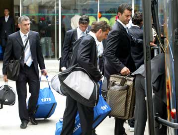 Τους «11 θεούς της νέας Ελλάδας» υποδέχθηκαν οι Πορτογάλοι