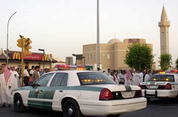 Βρετανός εικονολήπτης σκοτώθηκε σε νέο αιματηρό επεισόδιο στη Σ.Αραβία