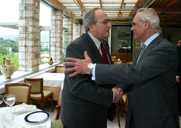 Για συκοφάντηση του Συνασπισμού από την Αλ.Παπαρήγα κάνει λόγο ο Κωνσταντόπουλος