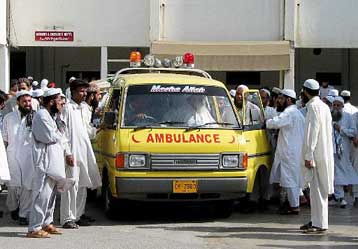 Τριάντα οκτώ νεκροί σε αυτοκινητιστικό δυστύχημα στο Πακιστάν