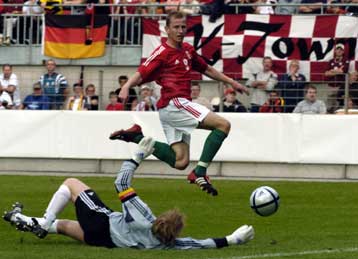 Ευτυχώς που Ρουμανία και Ουγγαρία δεν θα είναι στο Euro, χλευάζουν οι Γερμανοί