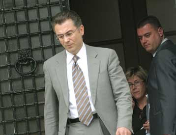 Ικανοποίηση στην κυβέρνηση για τη λήξη της κρίσης Φαναρίου – Εκκλησίας της Ελλάδας