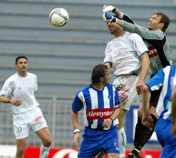 Μήνυση κατά παντός υπευθύνου για τα «νερά» θα κάνει ο Ακράτητος