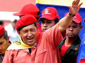 Δημοψήφισμα στη Βενεζουέλα στις 15 Αυγούστου για την παραμονή του Ούγκο Τσάβες