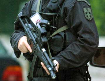 Ελεύθερη η χρήση όπλων εκτός Ολυμπιακών εγκαταστάσεων