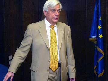 Το 2005 η ηλεκτρονική επεξεργασία του «πόθεν έσχες» των πολιτικών