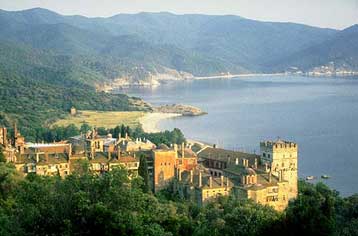 Επιχείρηση συντήρησης 14.300 σπάνιων χειρογράφων στο Αγιο Όρος