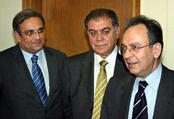 Πτώση των τιμών στα καύσιμα βλέπουν υπουργείο Ανάπτυξης και βενζινοπώλες