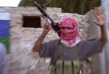 Συγκρούσεις με ένα νεκρό στη σιιτική Νατζάφ παρά τη συμφωνία εκεχειρίας