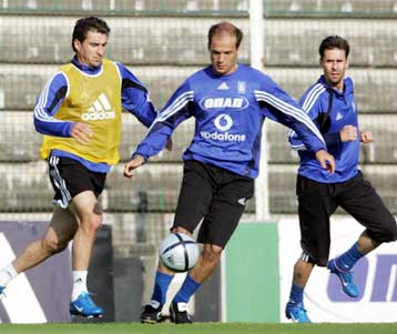 Η Γαλλία φαβορί για το τρόπαιο, λέει ο Μπασινάς-Σίγουρος για την πρόκριση της Ελλάδας