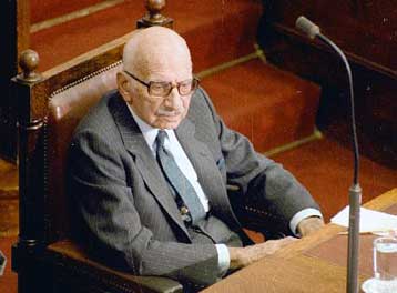 Απεβίωσε ο πρώην πρωθυπουργός Ξενοφών Ζολώτας