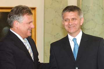 Εντολή σχηματισμού κυβέρνησης στην Πολωνία έλαβε και πάλι ο Μάρεκ Μπέλκα