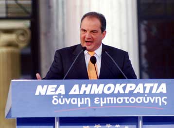 Η κυβέρνηση θα τηρήσει όλες τις δεσμεύσεις της, υποσχέθηκε ο πρωθυπουργός