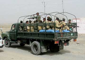 Επικηρυγμένο μέλος της Αλ Κάιντα και ακόμη οκτώ ύποπτοι συνελήφθησαν στο Πακιστάν