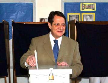 Mεγάλη ανατροπή στην Κύπρο, με το Δημοκρατικό Συναγερμό πρώτο κόμμα